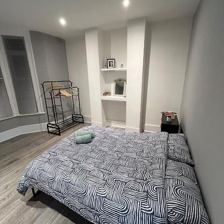 Super Central 2 Bed Flat Лондон Екстер'єр фото