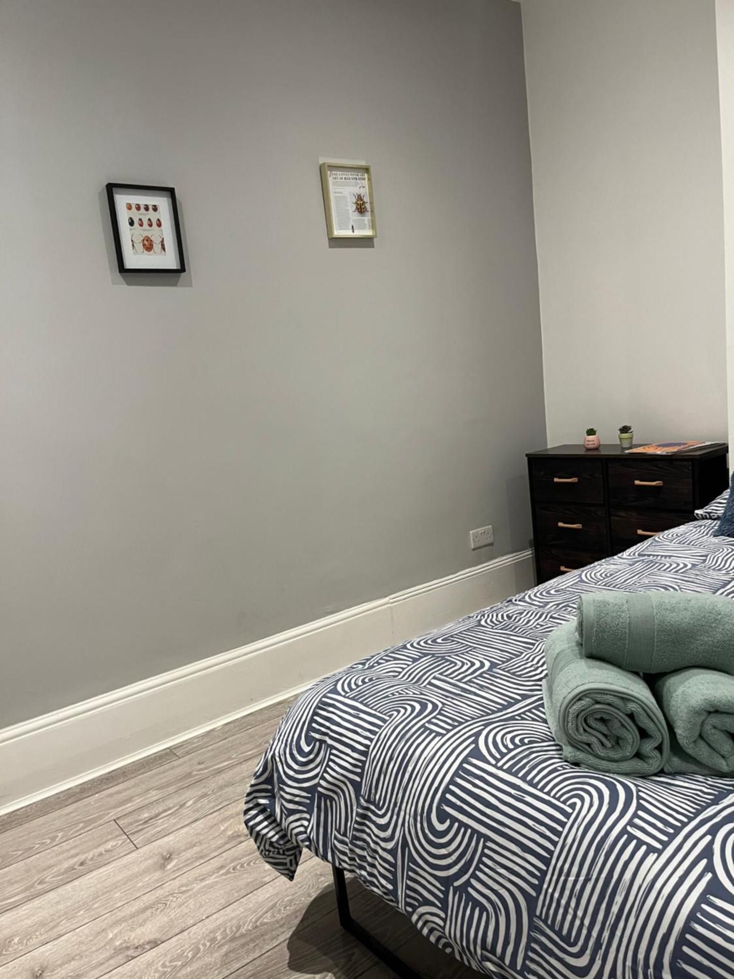 Super Central 2 Bed Flat Лондон Екстер'єр фото