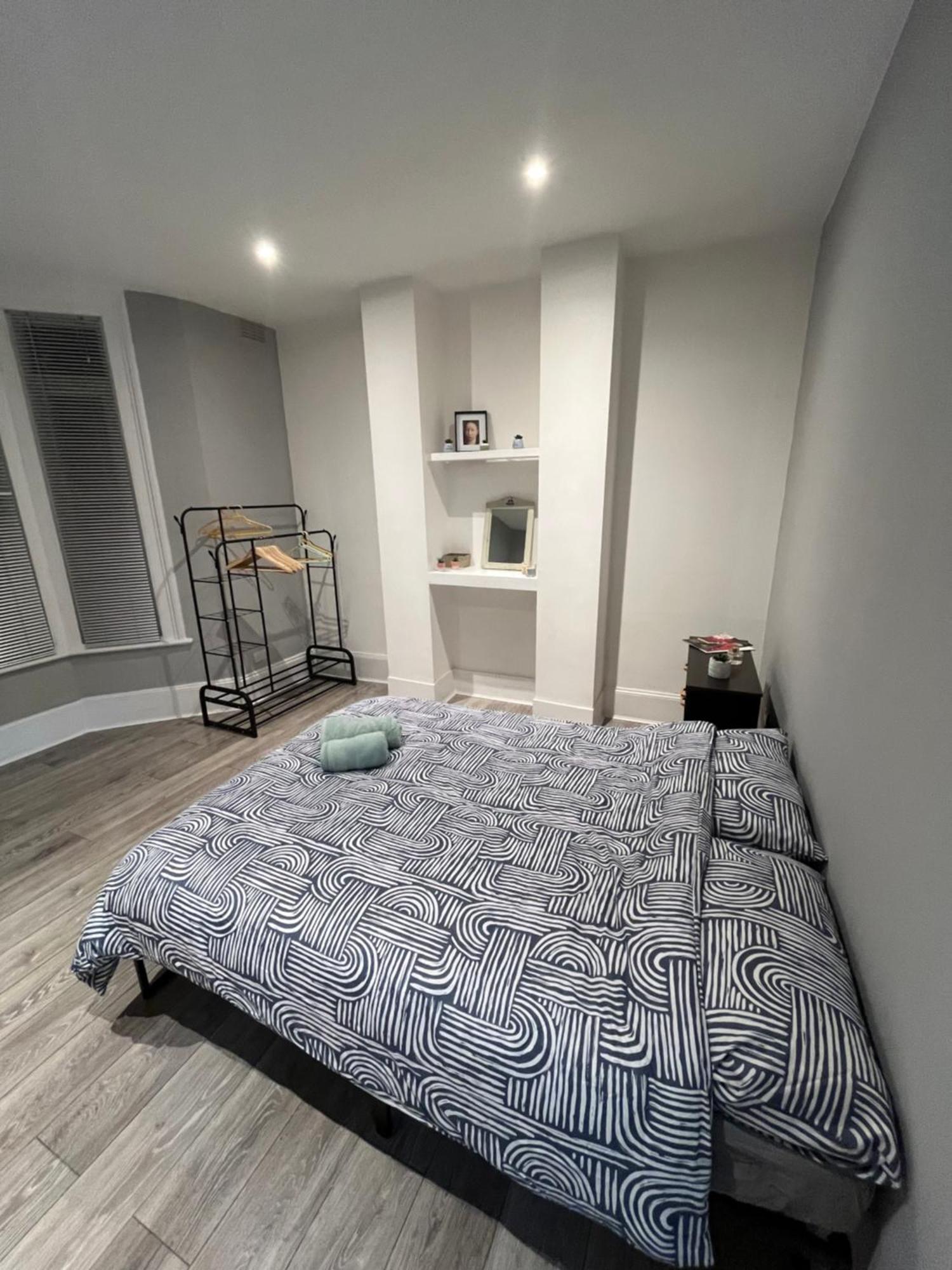 Super Central 2 Bed Flat Лондон Екстер'єр фото
