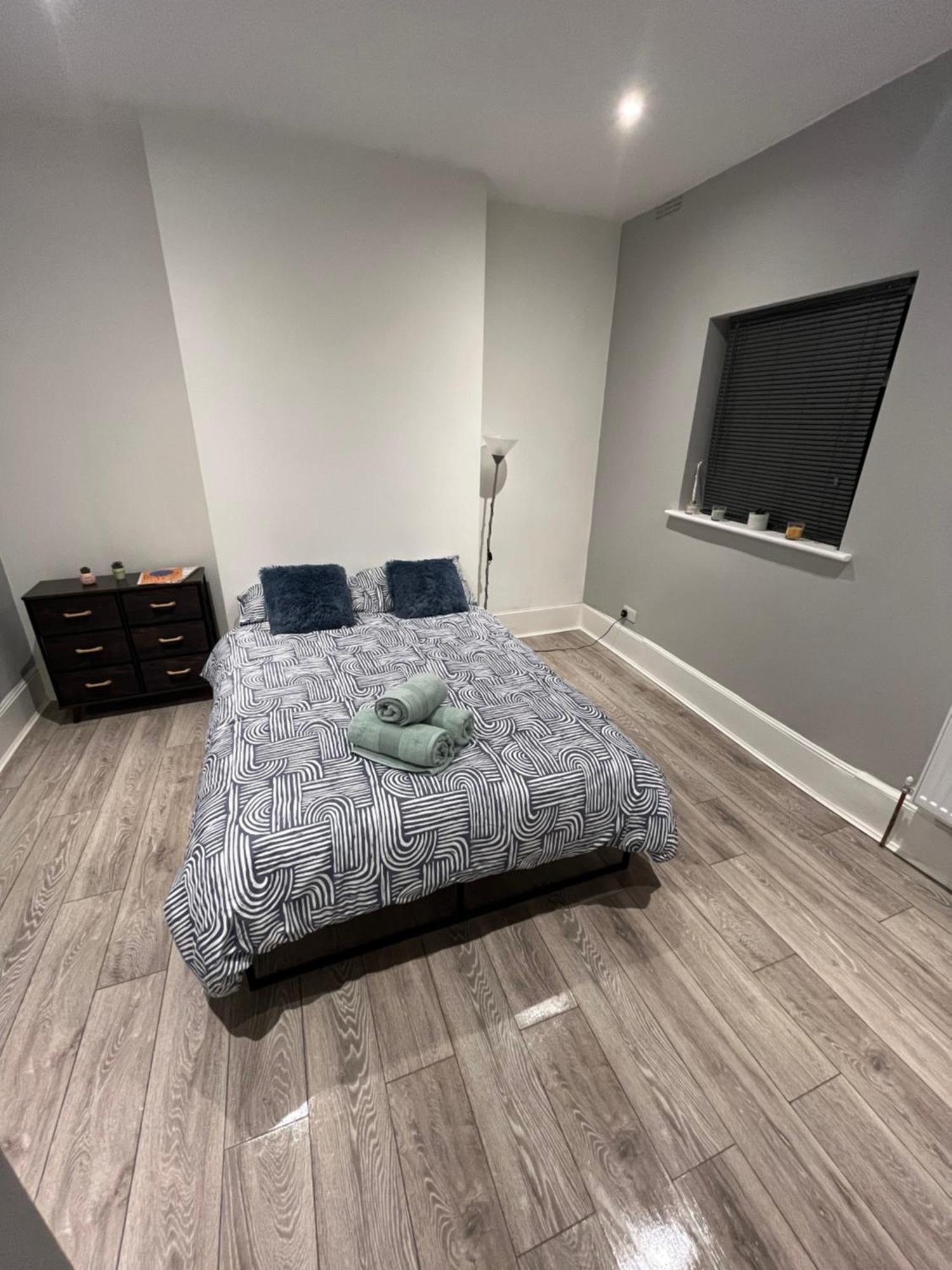 Super Central 2 Bed Flat Лондон Екстер'єр фото
